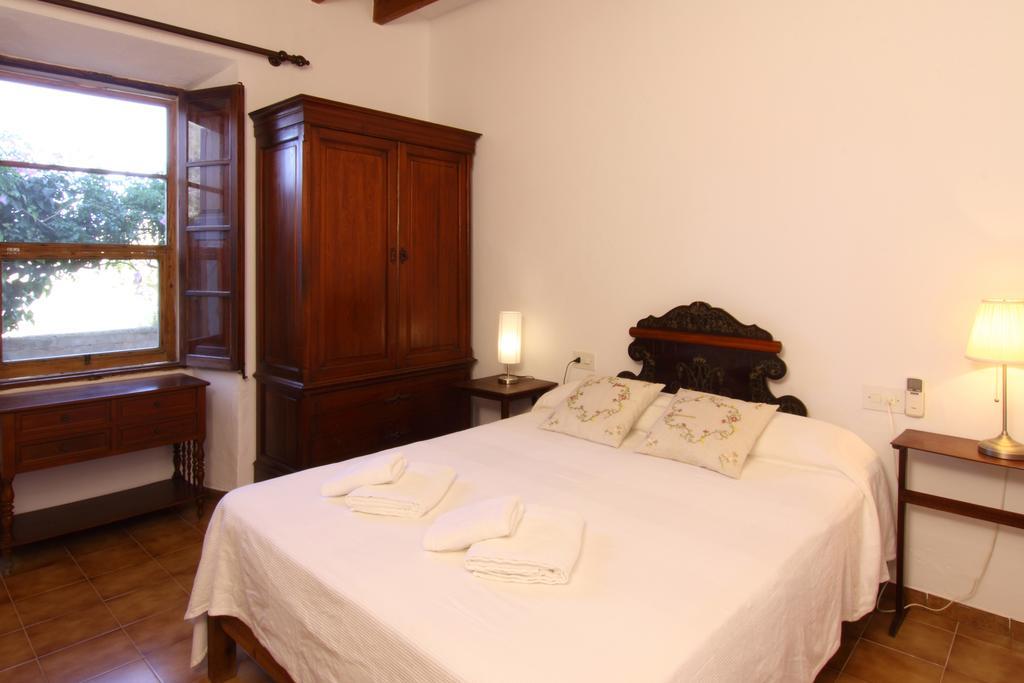 El Vila Pollenca Phòng bức ảnh